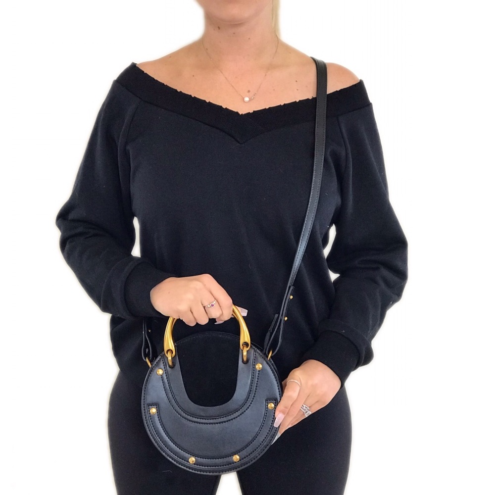 Round Handbag - Picture 11 of 15
